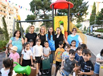 Heydər Əliyev Fondunun vitse-prezidenti Leyla Əliyevanın iştirakı ilə “Bizim həyət” layihəsi çərçivəsində yenilənmiş növbəti həyət sakinlərin istifadəsinə verilib