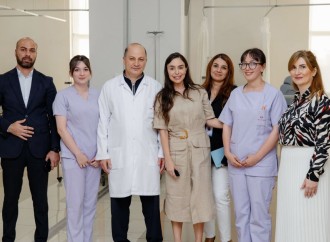 Heydər Əliyev Fondunun vitse-prezidenti Leyla Əliyeva “Məlhəm Hospital”ı ziyarət edib