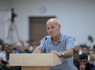 Ermənistan silahlı qüvvələrinin hücumları nəticəsində yaralanmış, mina qurbanı olmuş, əsirlikdə və girovluqda saxlanılmış şəxslər məhkəmədə ifadə veriblər