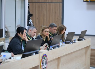 Ermənistan silahlı qüvvələrinin hücumları nəticəsində yaralanmış, mina qurbanı olmuş, əsirlikdə və girovluqda saxlanılmış şəxslər məhkəmədə ifadə veriblər