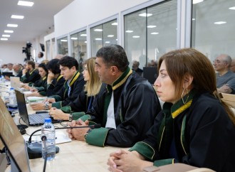 Ermənistan silahlı qüvvələrinin hücumları nəticəsində yaralanmış, mina qurbanı olmuş, əsirlikdə işgəncələrə məruz qalmış şəxslər məhkəmədə ifadə veriblər