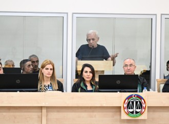 Ermənistan silahlı qüvvələrinin hücumları nəticəsində doğmaları itkin düşmüş, yaralanmış, mina qurbanı olmuş, əsirlikdə işgəncələrə məruz qalmış şəxslər məhkəmədə ifadə veriblə