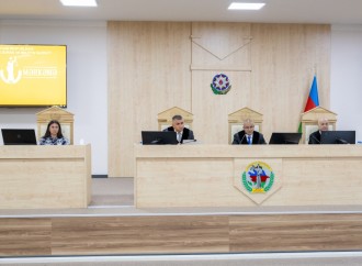 Ermənistan silahlı qüvvələrinin hücumları nəticəsində doğmaları itkin düşmüş, yaralanmış, mina qurbanı olmuş, əsirlikdə işgəncələrə məruz qalmış şəxslər məhkəmədə ifadə veriblə