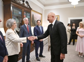 Prezident İlham Əliyev Ağ Evə gəldi