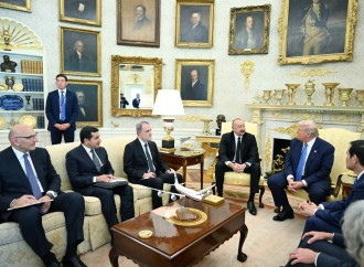 Prezident İlham Əliyev Ağ Evə gəldi