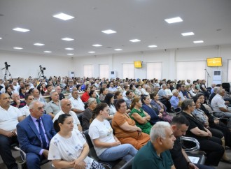 Ermənistan silahlı qüvvələrinin Zəngilana hücumları nəticəsində məcburi köçkün düşmüş, yaralanmış, doğmaları öldürülmüş şəxslər məhkəmədə ifadə veriblər