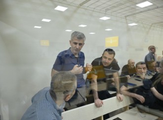 Ermənistan silahlı qüvvələrinin Zəngilana hücumları nəticəsində məcburi köçkün düşmüş, yaralanmış, doğmaları öldürülmüş şəxslər məhkəmədə ifadə veriblər