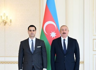 Prezident İlham Əliyev Slovakiyanın Azərbaycanda yeni təyin olunmuş səfirinin etimadnaməsini qəbul edib