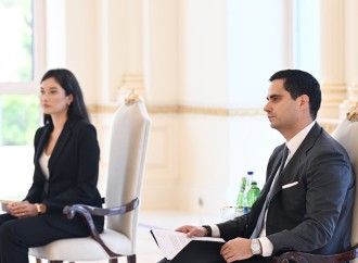 Prezident İlham Əliyev Slovakiyanın Azərbaycanda yeni təyin olunmuş səfirinin etimadnaməsini qəbul edib