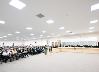 Ermənistan silahlı qüvvələrinin Xocalıya, Laçına, Kəlbəcərə, Qubadlıya hücumları nəticəsində məcburi köçkün düşmüş, yaralanmış, doğmaları öldürülmüş şəxslər məhkəmədə ifadə veriblər
