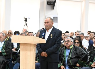 Ermənistan silahlı qüvvələrinin Xocalıya, Laçına, Kəlbəcərə, Qubadlıya hücumları nəticəsində məcburi köçkün düşmüş, yaralanmış, doğmaları öldürülmüş şəxslər məhkəmədə ifadə veriblər