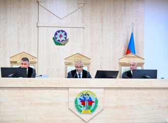 Ermənistan silahlı qüvvələrinin Xocalıya, Laçına, Kəlbəcərə, Qubadlıya hücumları nəticəsində məcburi köçkün düşmüş, yaralanmış, doğmaları öldürülmüş şəxslər məhkəmədə ifadə veriblər