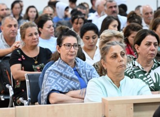 Ermənistan silahlı qüvvələrinin Xocalıya, Laçına, Kəlbəcərə, Qubadlıya hücumları nəticəsində məcburi köçkün düşmüş, yaralanmış, doğmaları öldürülmüş şəxslər məhkəmədə ifadə veriblər