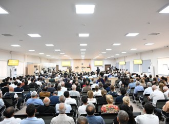 Ermənistan silahlı qüvvələrinin Xocalıya, Laçına, Kəlbəcərə, Qubadlıya hücumları nəticəsində məcburi köçkün düşmüş, yaralanmış, doğmaları öldürülmüş şəxslər məhkəmədə ifadə veriblər