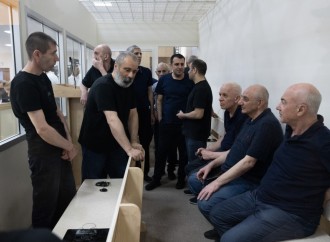 Ermənistan silahlı qüvvələrinin Xocalıya, Laçına, Kəlbəcərə, Qubadlıya hücumları nəticəsində məcburi köçkün düşmüş, yaralanmış, doğmaları öldürülmüş şəxslər məhkəmədə ifadə veriblər