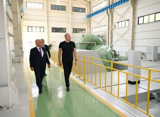 Prezident İlham Əliyev və Birinci xanım Mehriban Əliyeva Kəlbəcərin Vəng kəndində “Aşağı Vəng”, “Nadirxanlı” və “Çaykənd” kiçik su elektrik stansiyalarının açılışında iştirak ediblər