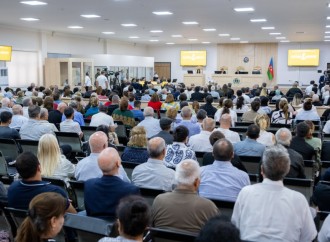 Ermənistan silahlı qüvvələrinin Ağdama, Laçına, Qubadlıya, Füzuliyə hücumları nəticəsində məcburi köçkün düşmüş, yaralanmış, girovluqda işgəncələrə məruz qalmış şəxslər məhkəmədə ifadə veriblər