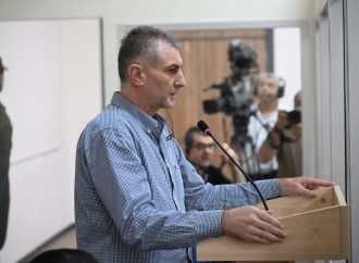 Ermənistan silahlı qüvvələrinin Ağdama, Laçına, Qubadlıya, Füzuliyə hücumları nəticəsində məcburi köçkün düşmüş, yaralanmış, girovluqda işgəncələrə məruz qalmış şəxslər məhkəmədə ifadə veriblər
