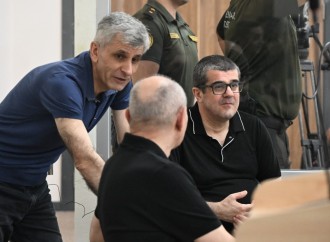 Ermənistan silahlı qüvvələrinin Şuşaya, Kəlbəcərə, Füzuliyə, Zəngilana hücumları nəticəsində zərər çəkmiş şəxslər məhkəmədə ifadə veriblər
