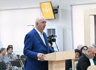 Ermənistan silahlı qüvvələrinin Şuşaya, Kəlbəcərə, Füzuliyə, Zəngilana hücumları nəticəsində zərər çəkmiş şəxslər məhkəmədə ifadə veriblər