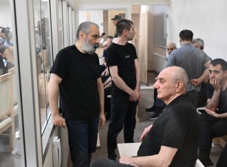 Ermənistan silahlı qüvvələrinin Şuşaya, Kəlbəcərə, Füzuliyə, Zəngilana hücumları nəticəsində zərər çəkmiş şəxslər məhkəmədə ifadə veriblər