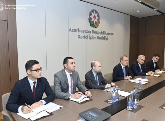 Ceyhun Bayramov Birləşmiş Krallığın dövlət naziri ilə görüşüb