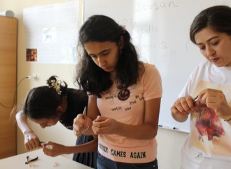Qəbələ rayonunda aztəminatlı xanımlara əl işlərinin öyrədilməsi təlimləri uğurla başa çatıb