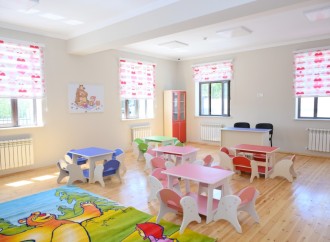 Heydər Əliyev Fondunun vitse-prezidenti Leyla Əliyeva Şamaxıda inşa olunan körpələr evi-uşaq bağçalarının açılışında iştirak edib