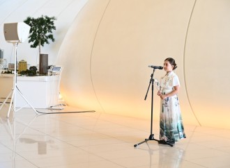 Heydər Əliyev Fondunun vitse-prezidenti Leyla Əliyeva və Arzu Əliyeva Çin dili kurslarının iştirakçılarına sertifikatlar təqdim ediblər