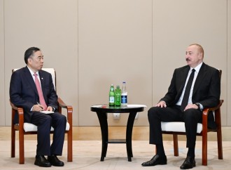 Prezident İlham Əliyev Tiencin şəhərində “CCCC” şirkətinin sədri ilə görüşüb