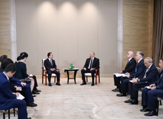 Prezident İlham Əliyev Tiencində "CETC" korporasiyasının baş direktoru ilə görüşüb
