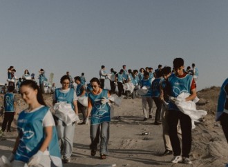Heydər Əliyev Fondunun vitse-prezidenti Leyla Əliyeva və Bakı Media Mərkəzinin rəhbəri Arzu Əliyeva Bilgəhdə təmizlik aksiyasında iştirak ediblər