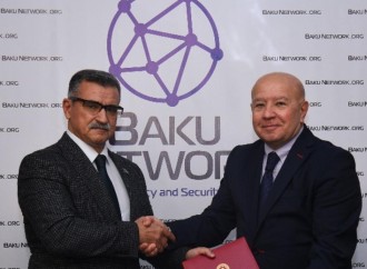 Qızıl Aypara Cəmiyyəti Trend İnformasiya Agentliyini 100 illik yubiley medalı ilə təltif edib