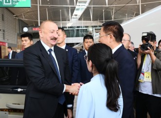 Prezidenti İlham Əliyev və Birinci xanım Mehriban Əliyeva qatarla Pekinə gəliblər