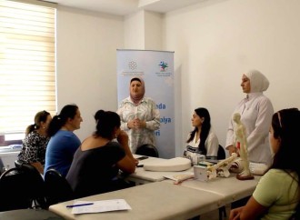 “Əlilliyi Olan Şəxslərə Sosial Dəstək” İctimai Birliyinin “Pediatriyada Refleksoterapiya” layihəsinin təlimlərinə başlanılıb