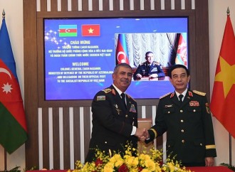 Azərbaycan müdafiə naziri Vyetnamın baş naziri və hərbi rəhbərliyi ilə görüşüb