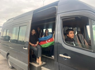 Xocalının Daşbulaq kəndinə köçən ailələrə mənzillərin açarları təqdim olunub