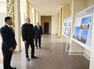 Prezident İlham Əliyev Hadrut qəsəbəsində inşa olunmuş məscidin açılışında iştirak edib