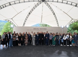 Prezident İlham Əliyev Xocalının Badara, Daşbulaq, Seyidbəyli və Şuşakənd kəndlərinin sakinləri ilə görüşüb