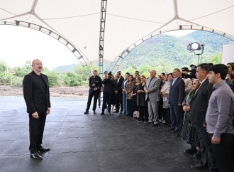Prezident İlham Əliyev Xocalının Badara, Daşbulaq, Seyidbəyli və Şuşakənd kəndlərinin sakinləri ilə görüşüb