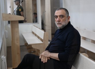 Ruben Vardanyan “Ermənistanın Baş naziri Nikol Paşinyanın, ATƏT-in Minsk qrupunun üzvlərinin və BQXK nümayəndələrinin dindirilməsini” məhkəmədən xahiş edib