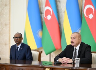 Azərbaycan ilə Ruanda arasında imzalanmış sənədlər mübadilə olunub, sonra Prezidentlər mətbuata bəyanatlarla çıxış ediblər