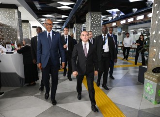 Ruanda Prezidenti “ASAN Xidmət” mərkəzinin fəaliyyəti ilə tanış olub