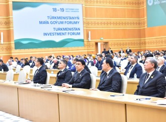 İqtisadiyyat nazirinin müavini Türkmənistan İnvestisiya Forumunda iştirak edib