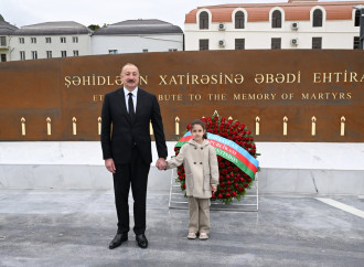 Prezident İlham Əliyev Gəncə Memorial Kompleksinin açılışında iştirak edib