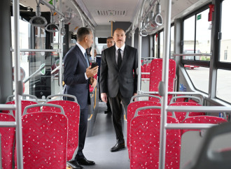 Prezident İlham Əliyev “BakuBus” MMC-nin Gəncə Avtoparkının açılışında iştirak edib