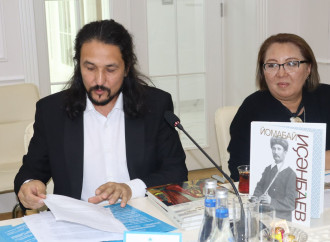 Türk Mədəniyyəti və İrsi Fondunun Mərkəzi Qərargahında “Türk irsi dünya səhnəsində: Paris Ümumdünya Sərgisinin 100 illiyinə doğru” mövzulu dəyirmi masa keçirilib