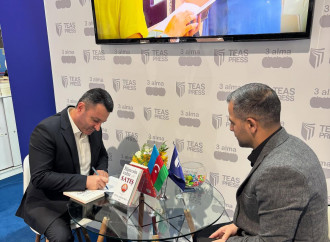 Bilal Hüseynlinin “Biznesin Ruhu Satış” kitabının imza günü keçirilib