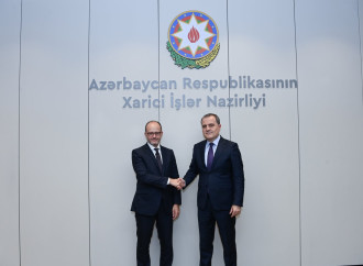 Ceyhun Bayramov İspaniya rəsmisi Dieqo Martinez-Belio ilə görüşüb