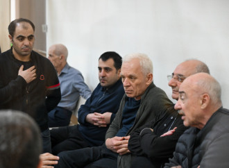 Ermənistan silahlı qüvvələrinin azərbaycanlı əsirlərə işgəncə verməsi ilə bağlı sübutlar məhkəmədə nümayiş etdirilib
